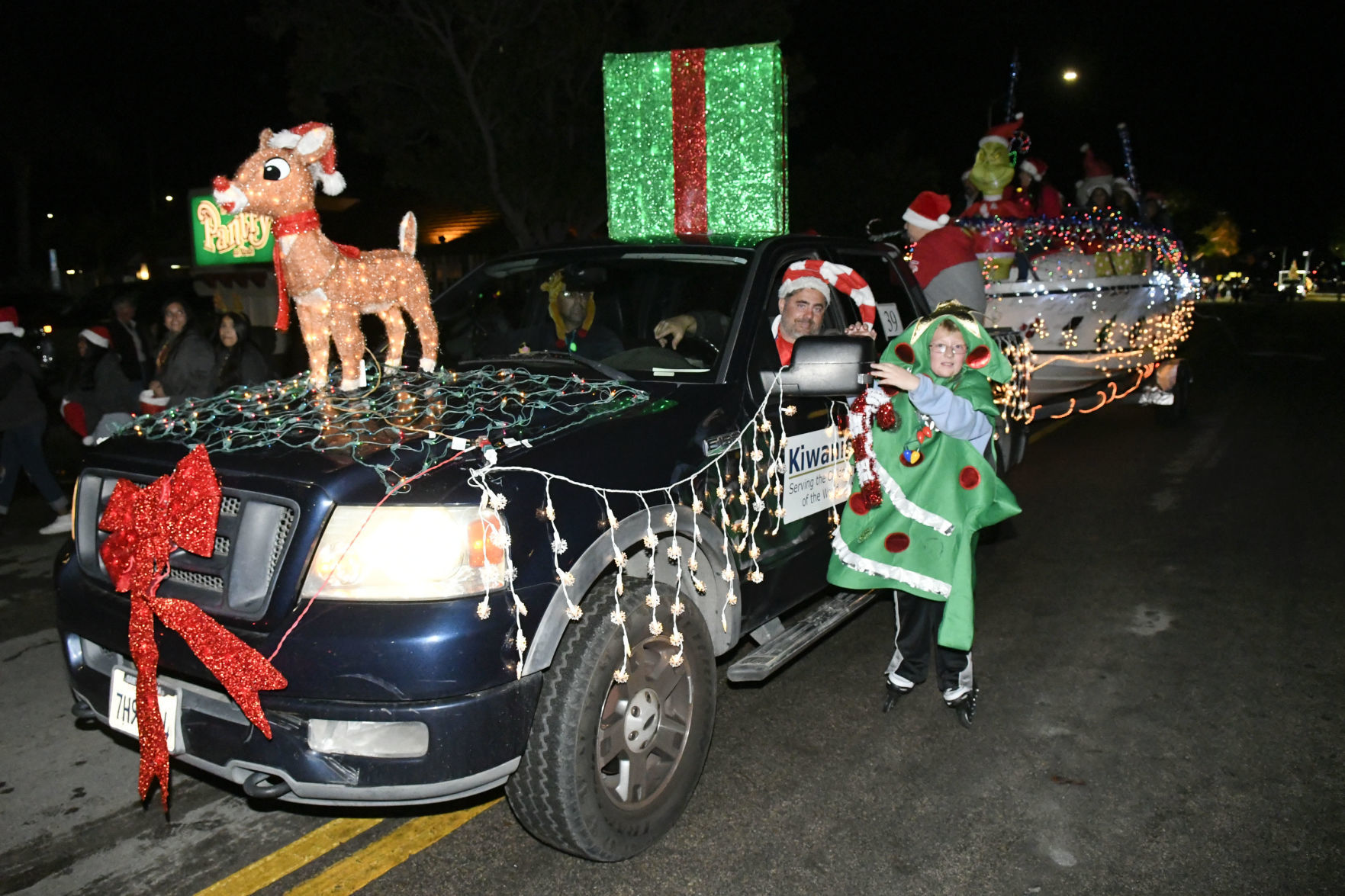 120719 SM Parade of Lights 46.jpg